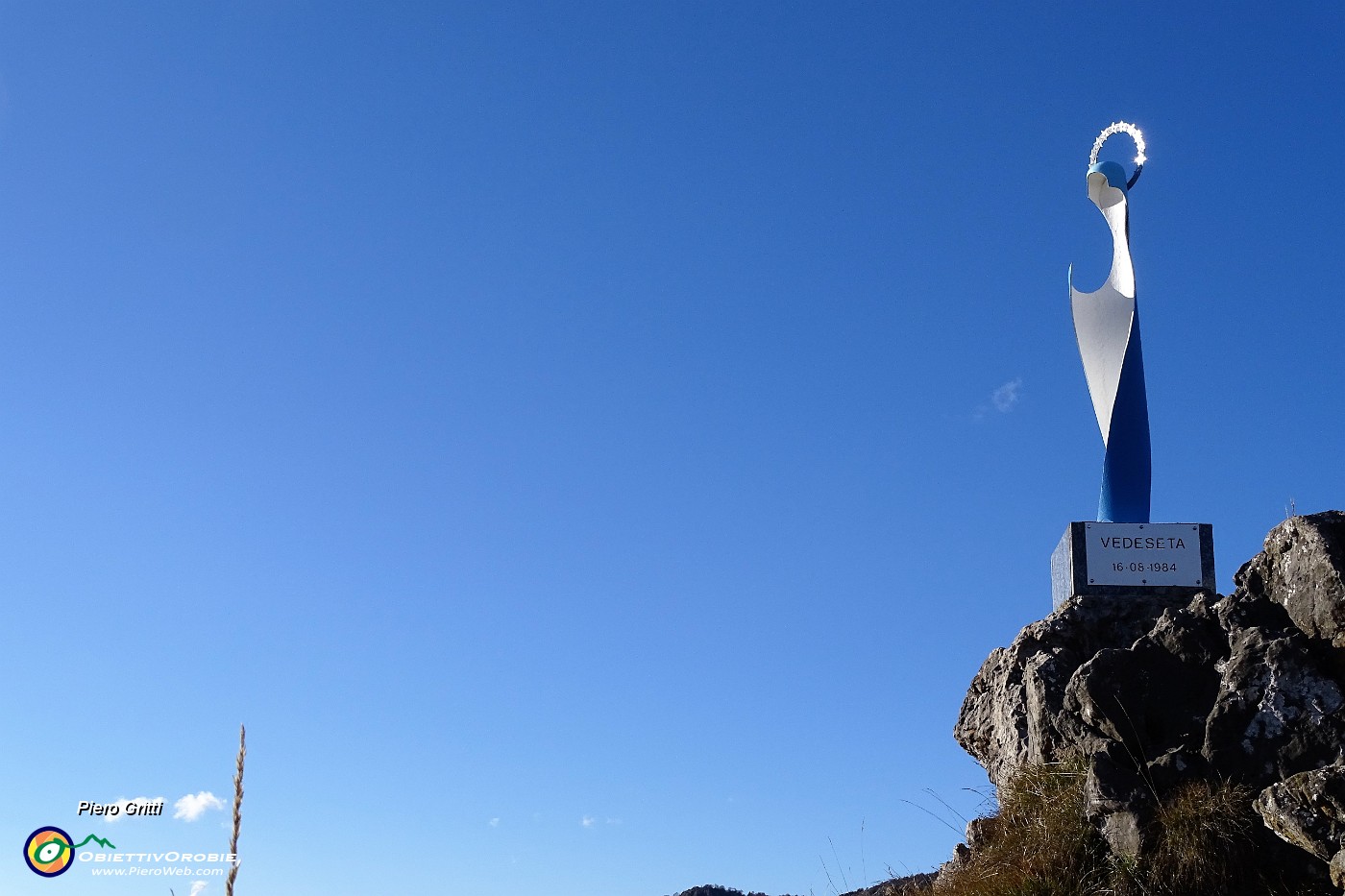 31 Alla Madonna delle Cime in vetta al Corno Zuccone (1458 m).JPG